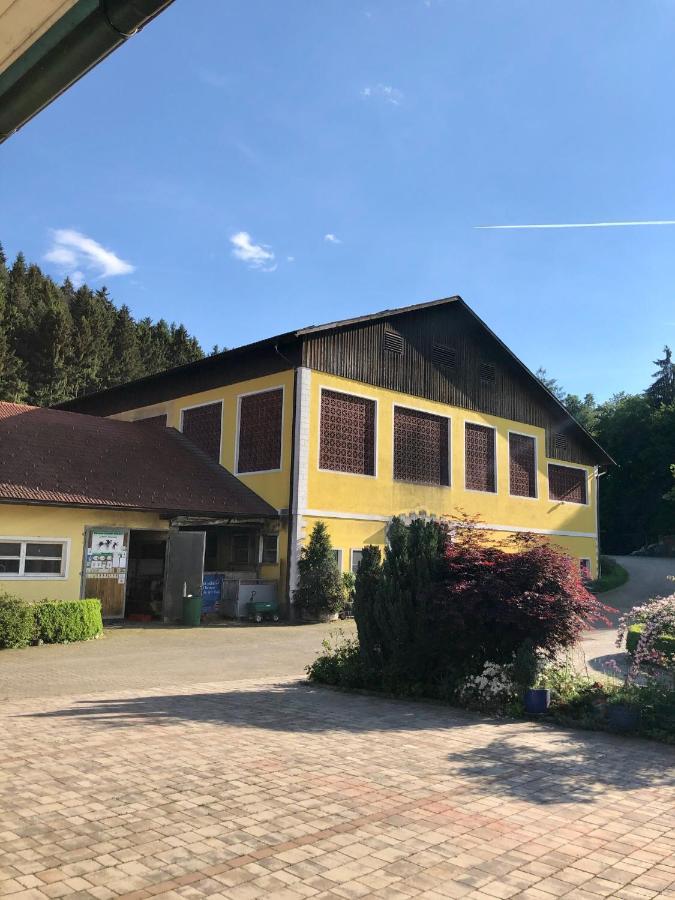 Ferienwohnung Am Bauernhof Strassonig Vulgo Hornis Moosburg Buitenkant foto